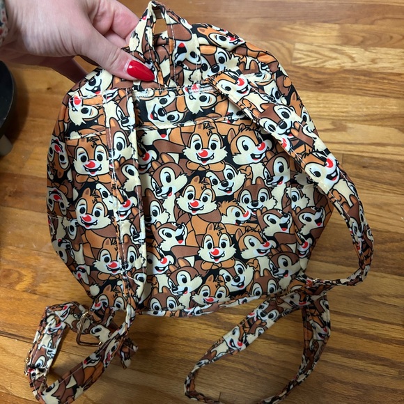 Chip and Dale Mini Backpack - Picture 2 of 3